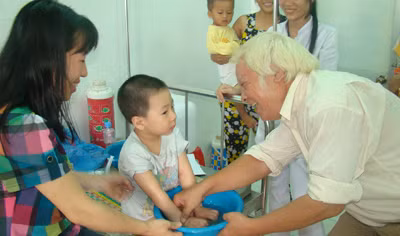 TS.Khải tại BV Đa khoa tỉnh Ninh Thuận