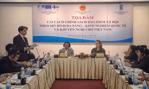 Quang cảnh buổi tọa đàm. Ảnh: BHXH.