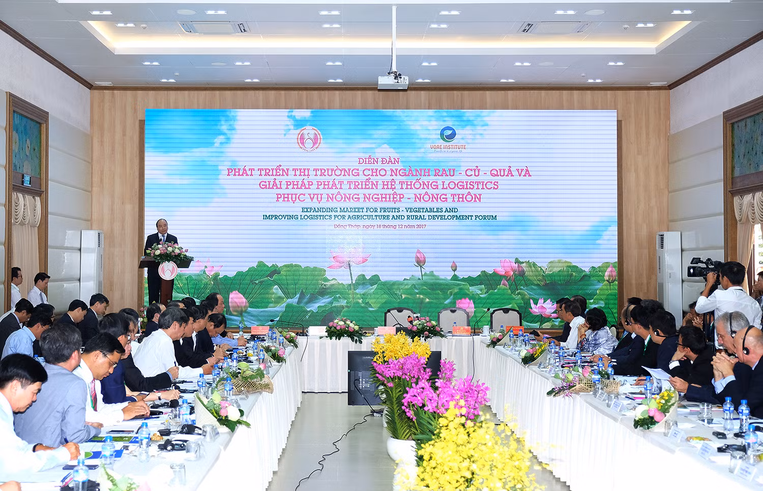 Về nguồn lực, tín dụng, nhà nước luôn hỗ trợ cho các tổ chức, cá nhân đầu tư vào rau củ quả, Thủ tướng nói và khẳng định, Chính phủ luôn quan tâm đẩy mạnh lĩnh vực này. Ảnh:VGP