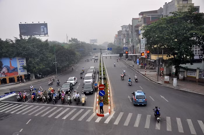 Ngã ba Kim Mã từ trên cầu nhìn xuống