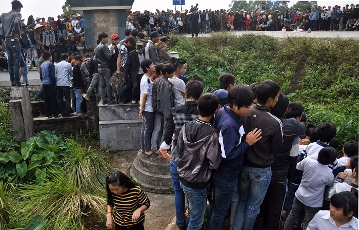 Thôn Gia Phúc, xã Nguyễn Trãi (Thường Tín, Hà Nội) náo loạn vì vụ án dã man cướp xe ôm, giết người phi tang sáng ngày 29/11 vừa qua.