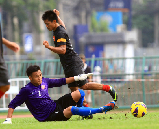 Thanh Bình chính thức làm khán giả ở AFF Suzuki Cup 2012. Thanh Bình chính thức làm khán giả ở AFF Suzuki Cup 2012.