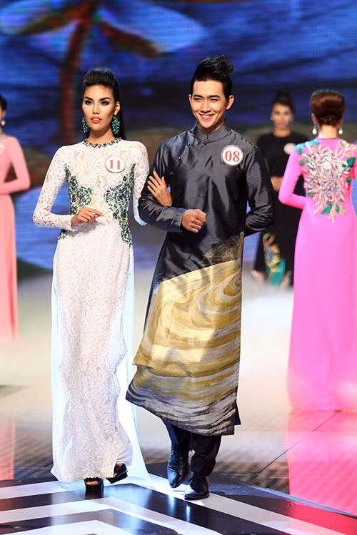 Lan Khuê Lan Khuê