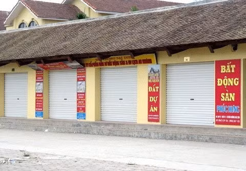 Sàn BĐS đóng cửa im lìm