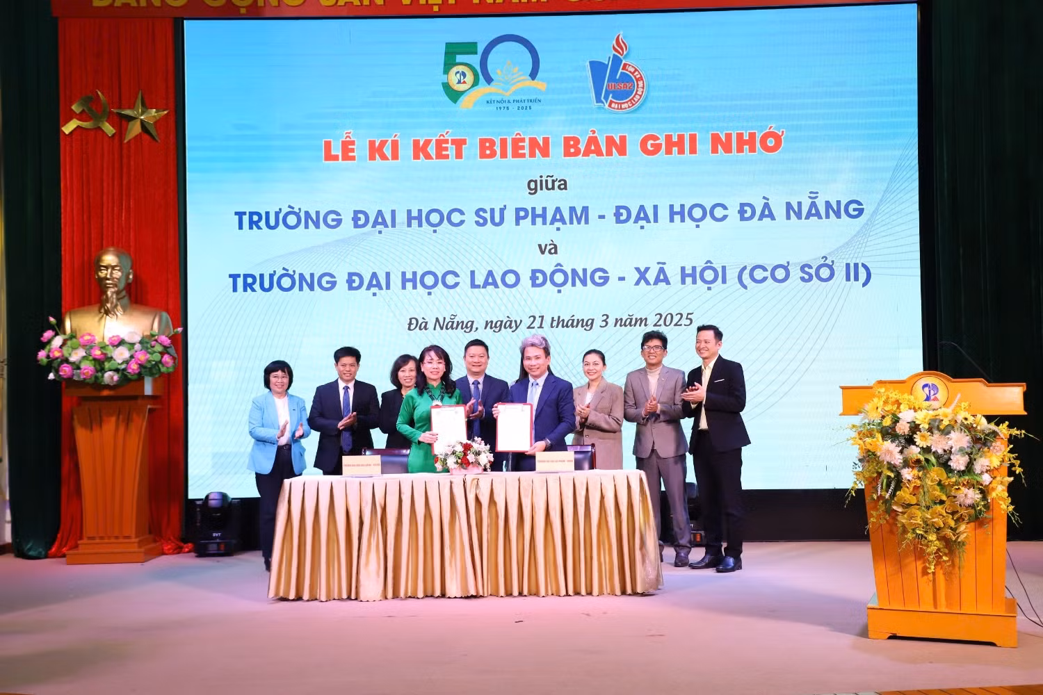 Lễ ký kết thỏa thuận hợp tác giữa Trường Đại học Sư phạm - Đại học Đà Nẵng và Trường Đại học Lao động - Xã hội (Cơ sở II).