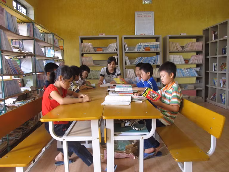 Địa phương đề nghị Bộ tiếp tục triển khai chuẩn quốc gia về cơ sở vật chất ảnh 2