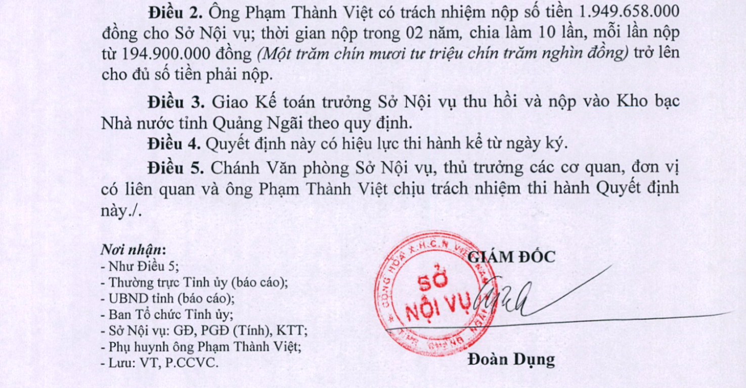 Một quyết định thu hồi kinh phí đào tạo do Sở Nội vụ Quảng Ngãi ban hành. Ảnh: AP Một quyết định thu hồi kinh phí đào tạo do Sở Nội vụ Quảng Ngãi ban hành. Ảnh: AP