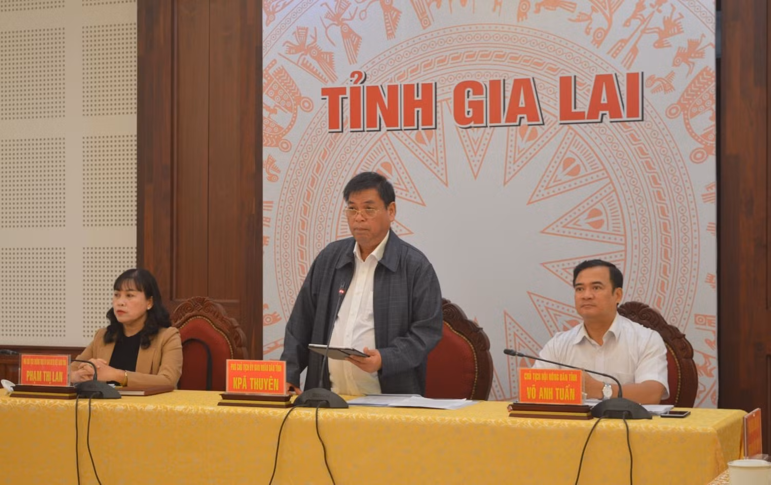 Ông Kpă Thuyên - Tỉnh ủy viên, Phó Chủ tịch Ủy ban nhân dân tỉnh Gia Lai. (Ảnh: Báo Gia Lai) Ông Kpă Thuyên - Tỉnh ủy viên, Phó Chủ tịch Ủy ban nhân dân tỉnh Gia Lai. (Ảnh: Báo Gia Lai)