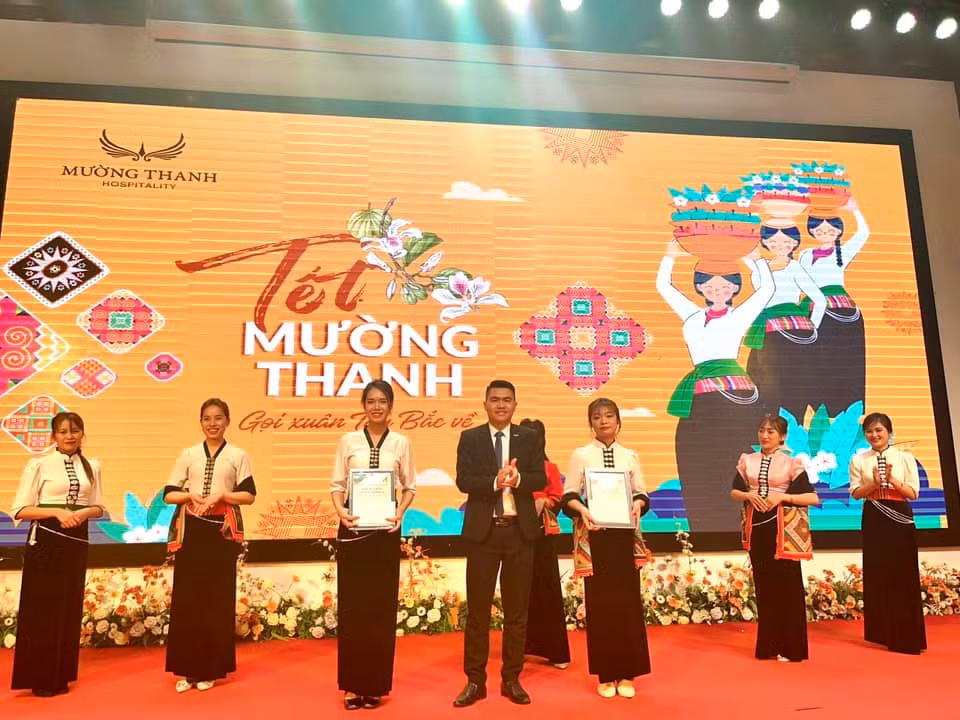 Liên hoan văn nghệ với chủ đề " Em - Cô gái Mường Thanh” tại Khách sạn Mường Thanh Holiday Mộc Châu