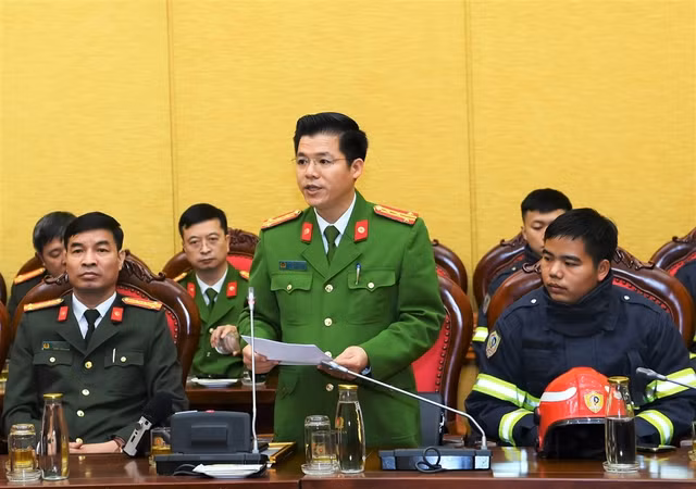 Đại tá Nguyễn Minh Khương, Phó Cục trưởng Cục Cảnh sát phòng cháy, chữa cháy và cứu nạn, cứu hộ, Trưởng Đoàn công tác phát biểu tại buổi Lễ.