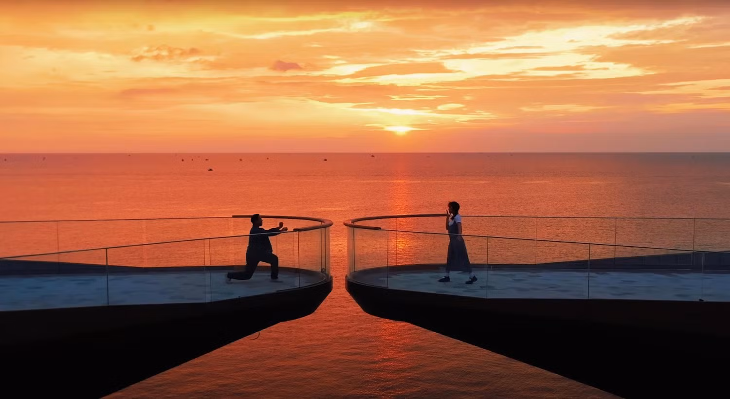 Cây Cầu Hôn gây sốt trong MV “I Do” của Đức Phúc và 911 Cây Cầu Hôn gây sốt trong MV “I Do” của Đức Phúc và 911