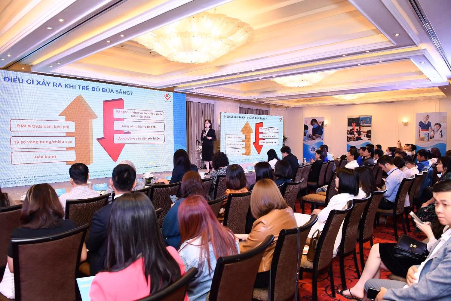 Tiến sỹ Nguyễn Thu Hà, Khoa Vi chất dinh dưỡng, Viện Dinh dưỡng Quốc gia Việt Nam chia sẻ tại hội thảo Tiến sỹ Nguyễn Thu Hà, Khoa Vi chất dinh dưỡng, Viện Dinh dưỡng Quốc gia Việt Nam chia sẻ tại hội thảo