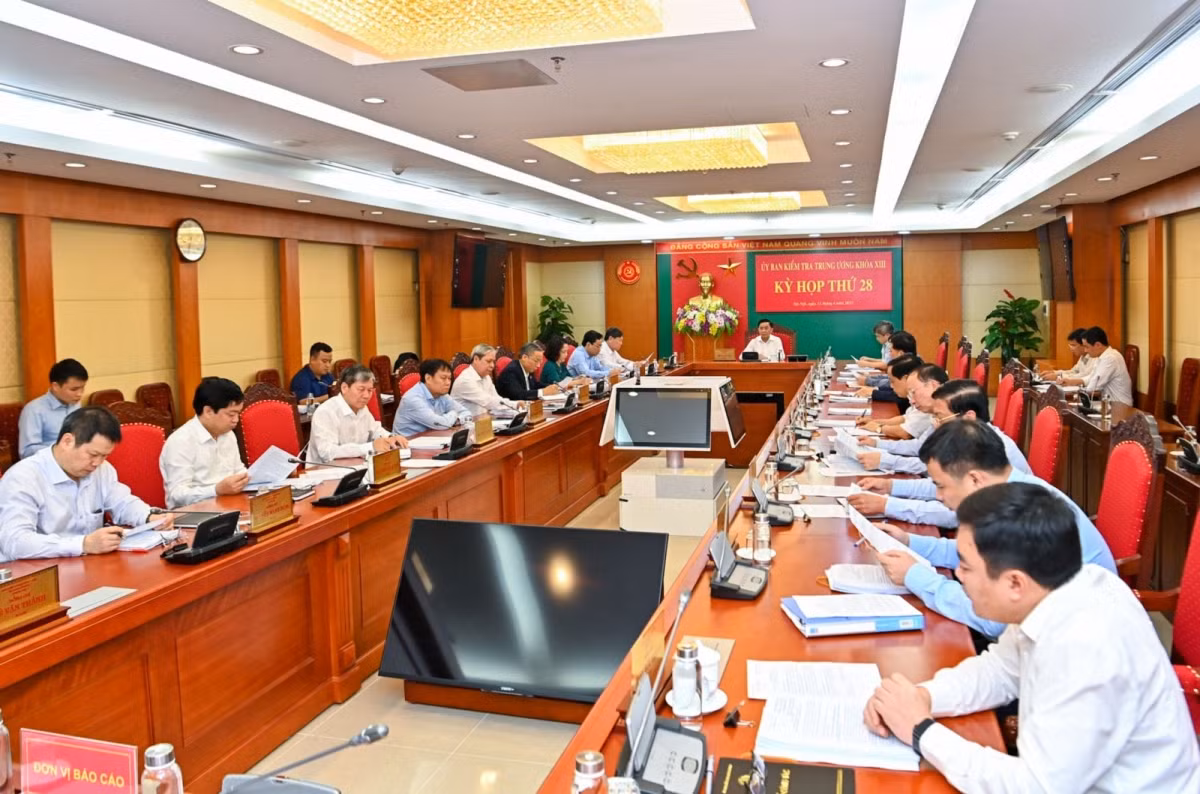 Kỳ họp 28 của Ủy ban Kiểm tra Trung ương