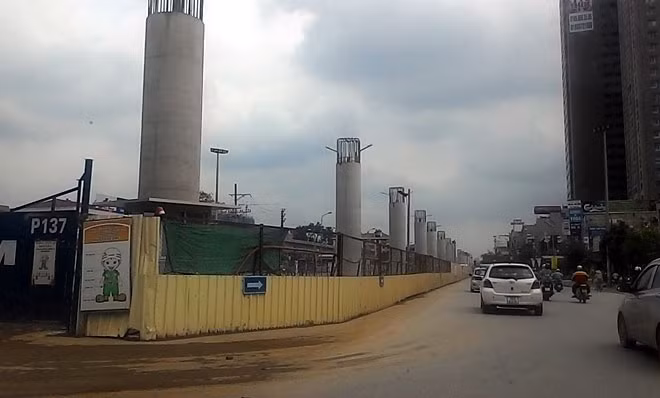 Quy hoạch hai bờ sông Hồng nên rút kinh nghiệm từ đường sắt trên cao! ảnh 2