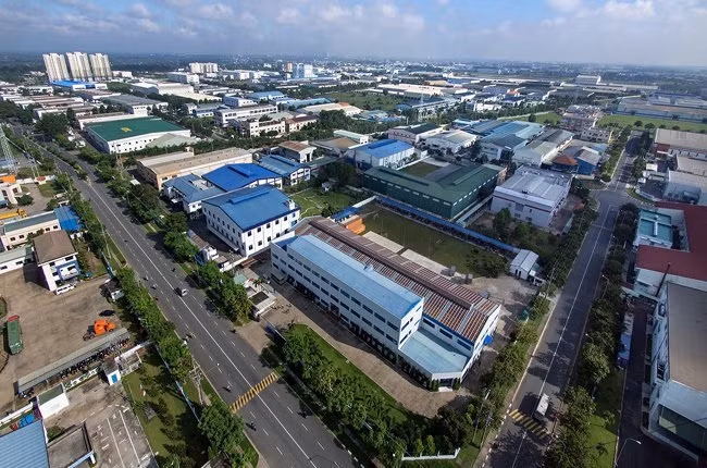 Một góc Khu công nghiệp VSIP ở Bình Dương do Becamex IDC hợp tác với liên minh các nhà đầu tư Singapore do Sembcorp dẫn đầu. ảnh: Quốc Hùng. Một góc Khu công nghiệp VSIP ở Bình Dương do Becamex IDC hợp tác với liên minh các nhà đầu tư Singapore do Sembcorp dẫn đầu. ảnh: Quốc Hùng.