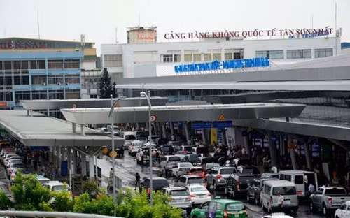 PGS.Nguyễn Thiện Tống: Trước mắt cần mở rộng hết công suất sân bay Tân Sơn Nhất ảnh 4