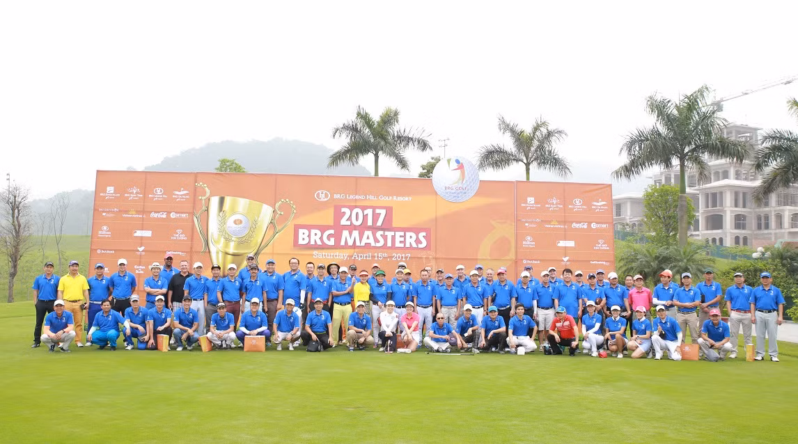 Tập đoàn BRG tôn vinh phong cách Gôn “chuẩn” qua giải Gôn BRG Masters 2017. Tập đoàn BRG tôn vinh phong cách Gôn “chuẩn” qua giải Gôn BRG Masters 2017.