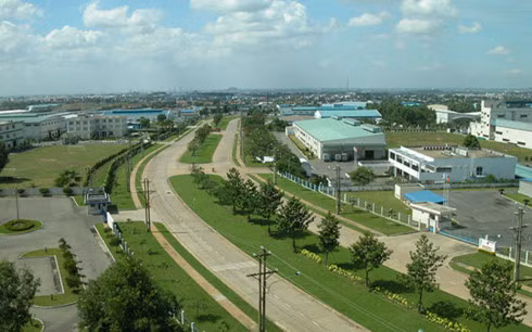 Chính phủ yêu cầu điều chỉnh quy hoạch sử dụng đất tại Đồng Nai phải thống nhất chặt chẽ từ cấp tỉnh đến cấp xã đáp ứng yêu cầu phát triển kinh tế - xã hội, đảm bảo quốc phòng, an ninh trên địa bàn tỉnh. ảnh minh họa: vov. Chính phủ yêu cầu điều chỉnh quy hoạch sử dụng đất tại Đồng Nai phải thống nhất chặt chẽ từ cấp tỉnh đến cấp xã đáp ứng yêu cầu phát triển kinh tế - xã hội, đảm bảo quốc phòng, an ninh trên địa bàn tỉnh. ảnh minh họa: vov.