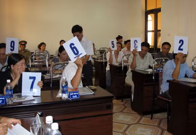 Thủ tướng giao Bộ Tài chính chủ trì xây dựng thông tư hướng dẫn chế độ tài chính trong hoạt động đấu giá tài sản. ảnh trên Hà nội mới Thủ tướng giao Bộ Tài chính chủ trì xây dựng thông tư hướng dẫn chế độ tài chính trong hoạt động đấu giá tài sản. ảnh trên Hà nội mới