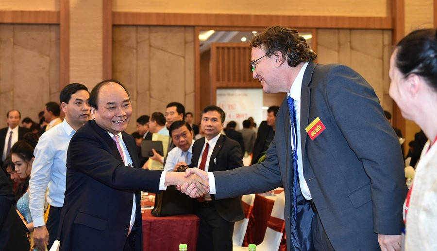 Thủ tướng cho biết Chính phủ quyết tâm nỗ lực cải thiện môi trường kinh doanh đưa Việt Nam vào top đầu Asean. ảnh: vgp. Thủ tướng cho biết Chính phủ quyết tâm nỗ lực cải thiện môi trường kinh doanh đưa Việt Nam vào top đầu Asean. ảnh: vgp.