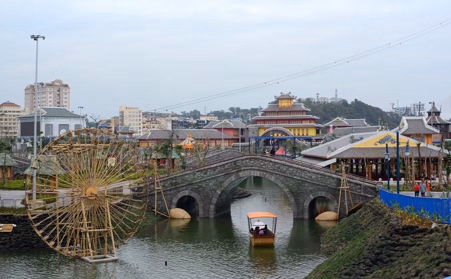 Sun Group khai trương công viên chủ đề lớn nhất Đông Nam Á Dragon Park thuộc quần thể Sun World Ha Long Park.