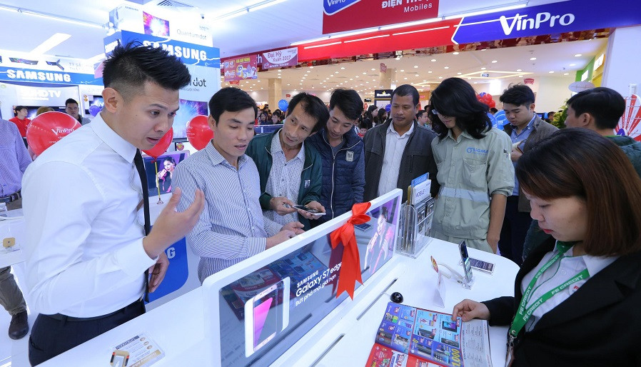 VinPro đang là một trong những địa điểm đặt mua Samsung Galaxy S8/S8+ giá tốt nhất.
