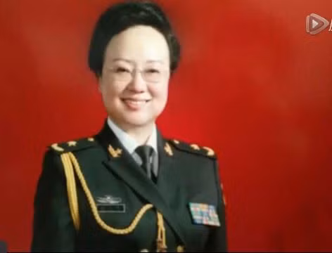 Cao Tiểu Yên.