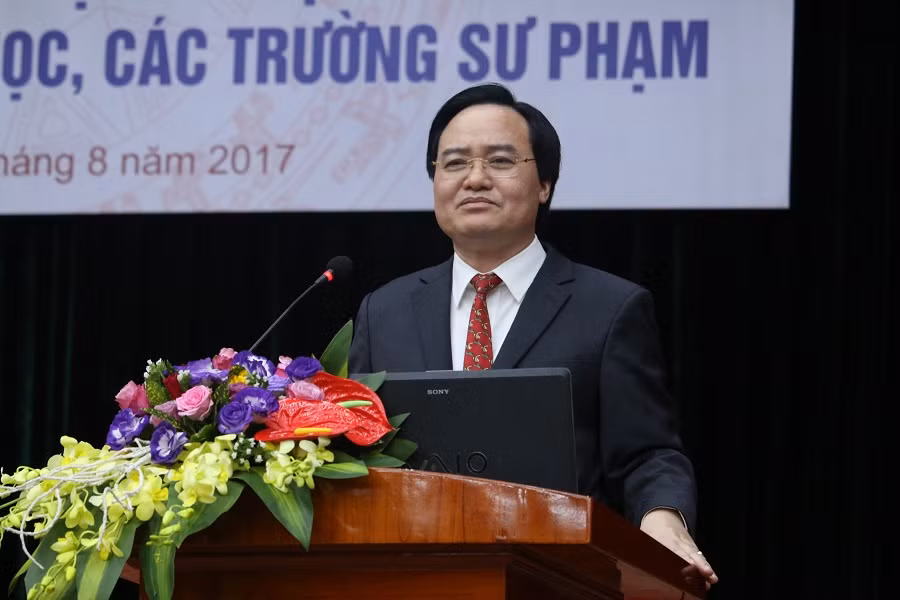 Giáo sư Trần Hồng Quân: Khốn khó, muốn giữ vẹn nhân cách, tự trọng là không dễ ảnh 3