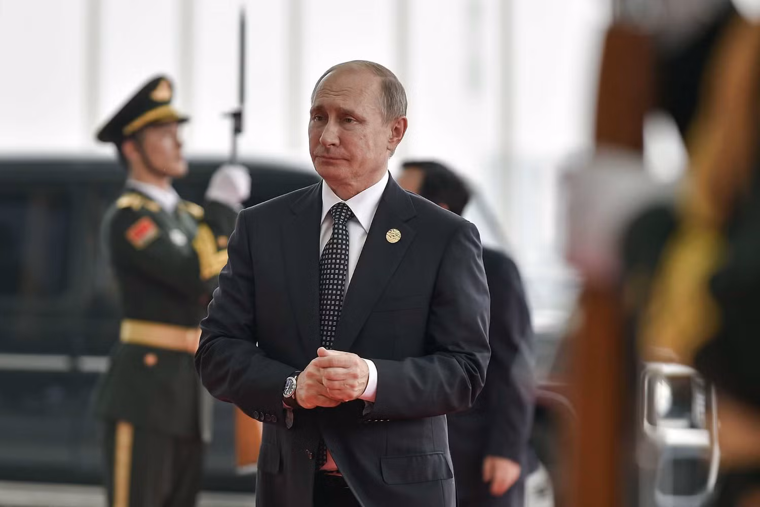 Tổng thống Nga Vladimir Putin đến Hàng Châu dự hội nghị thượng đỉnh G-20, ảnh:darwininvestingnetwork.com.