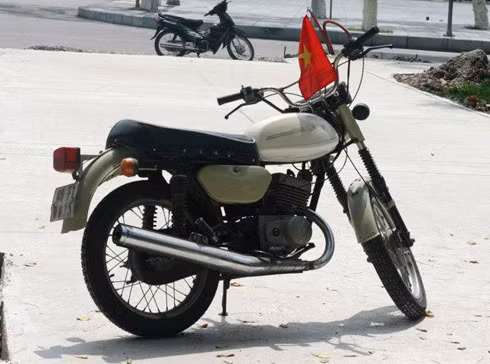 (Ảnh Đỗ Mười) (Ảnh Đỗ Mười)