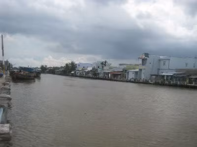 Khúc sông nơi tìm ra xác chết