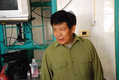 Ông Trần Văn Nhinh – chú ruột nạn nhân, trao đổi với PV. Ông Trần Văn Nhinh – chú ruột nạn nhân, trao đổi với PV.