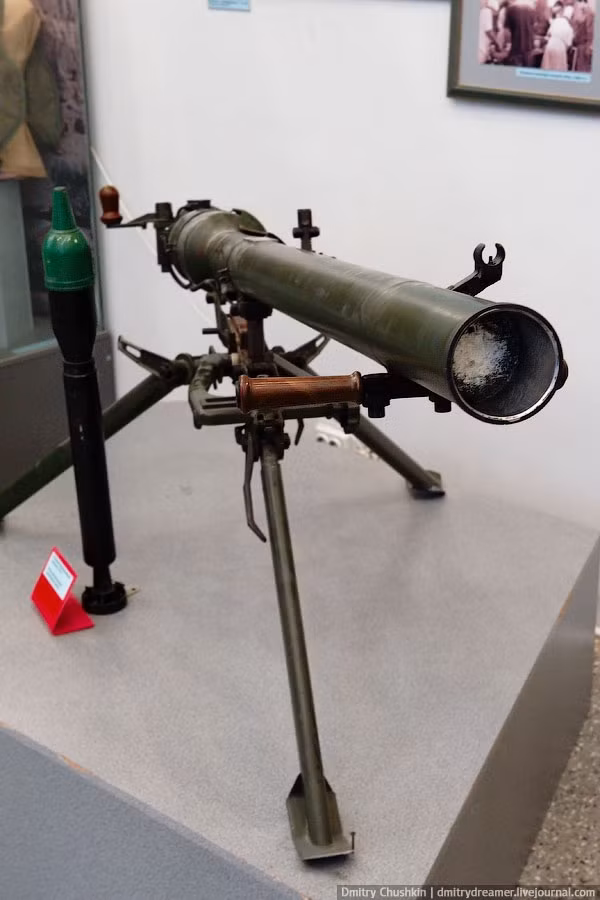 Súng phóng lựu SPG-9.