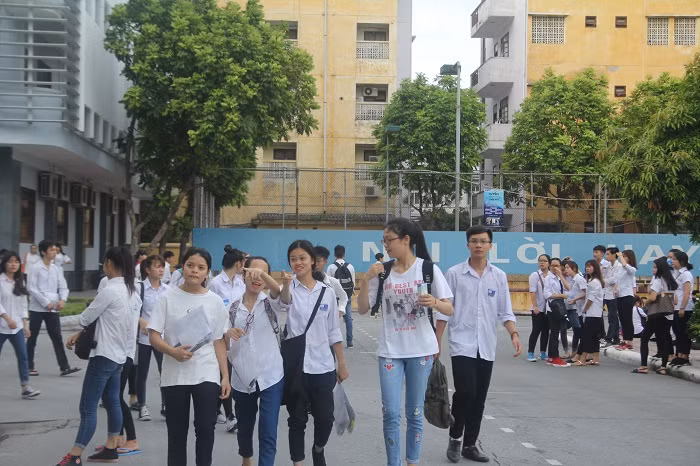 Các trường Đại học không công bố danh sách thí sinh trúng tuyển tạm thời (Ảnh: Thùy Linh) Các trường Đại học không công bố danh sách thí sinh trúng tuyển tạm thời (Ảnh: Thùy Linh)