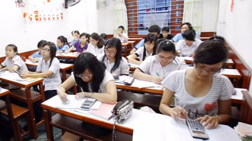Thầy giáo tố thêm "độc chiêu" giáo viên ép học trò đến nhà để dạy thêm ảnh 4