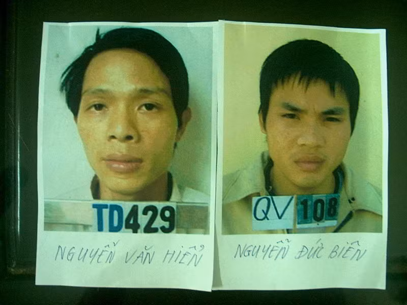 Chân dung hai "cẩu tặc" bị truy nã.