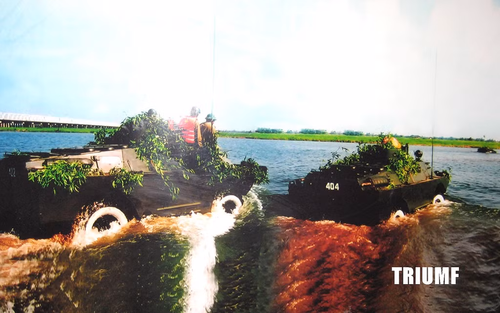 Trang bị tăng, thiết giáp trong các quân, binh chủng của Quân Đội Nhân Dân Việt Nam