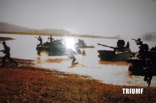Trang bị tăng, thiết giáp trong các quân, binh chủng của Quân Đội Nhân Dân Việt Nam
