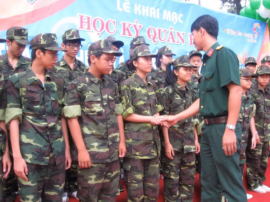 Hình ảnh trong một Học kỳ quân đội. Ảnh nld.com.vn Hình ảnh trong một Học kỳ quân đội. Ảnh nld.com.vn