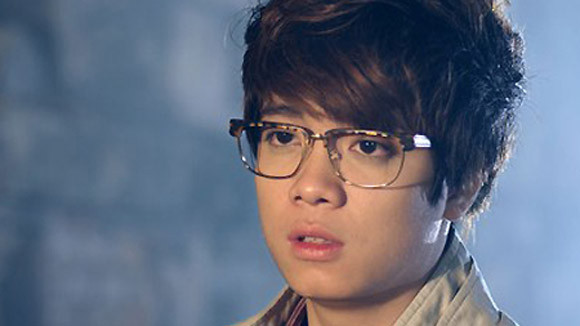 Ca sĩ Bùi Anh Tuấn.