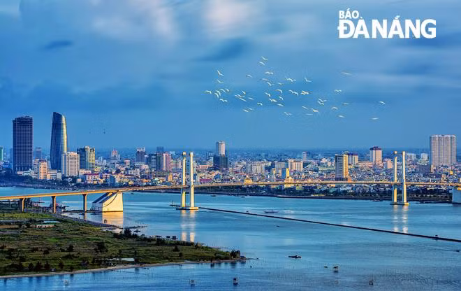Ủy ban nhân dân thành phố Đà Nẵng quy định cụ thể tên gọi và số lượng cơ quan chuyên môn thuộc Ủy ban nhân dân quận cho phù hợp. Ảnh minh họa: Báo Đà Nẵng Ủy ban nhân dân thành phố Đà Nẵng quy định cụ thể tên gọi và số lượng cơ quan chuyên môn thuộc Ủy ban nhân dân quận cho phù hợp. Ảnh minh họa: Báo Đà Nẵng