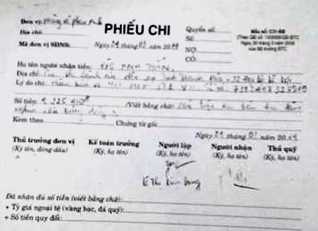 ông Tuấn đã nhận được số tiền sau khi trả lại vé thể hiện qua phiếu chi của phòng vé Phan Anh ông Tuấn đã nhận được số tiền sau khi trả lại vé thể hiện qua phiếu chi của phòng vé Phan Anh