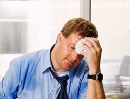 Cơ thể đổ mồ hôi quá nhiều