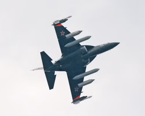 Máy bay huấn luyện Yak-130 Nga Máy bay huấn luyện Yak-130 Nga