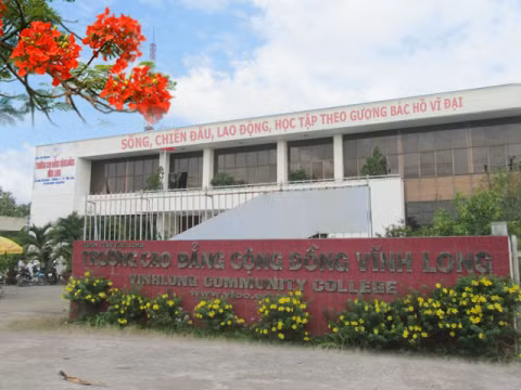 Trụ sở Trường Cao đẳng Cộng đồng tỉnh Vĩnh Long (ảnh: website nhà trường)