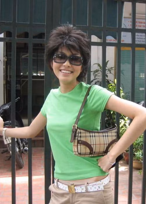 Mái tóc tổ quạ "ăn chơi" một thời của Hà Tăng
