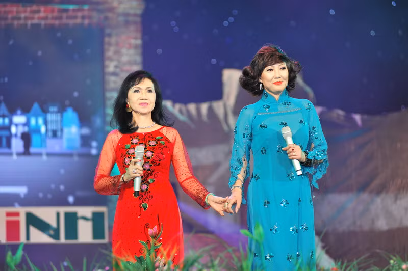 Đôi song ca Trang Mỹ Dung - Kim Anh khiến người nghe thổn thức với ca khúc "Sầu lẻ bóng"
