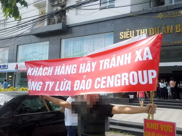 CenGroup bị tố lừa đảo trăm tỷ: Khách hàng phải đòi tiền ai? ảnh 3 Khách hàng tố những dấu hiệu lừa đảo hàng trăm tỷ của CenGroup