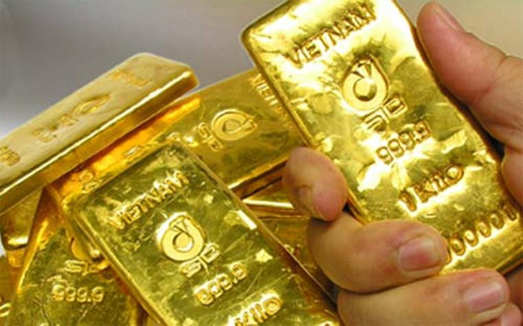 Giá vàng giảm mạnh trong thời gian qua. Giá vàng giảm mạnh trong thời gian qua.