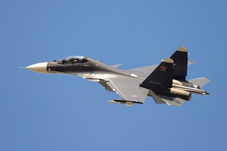 Máy bay chiến đấu Su-30 Máy bay chiến đấu Su-30